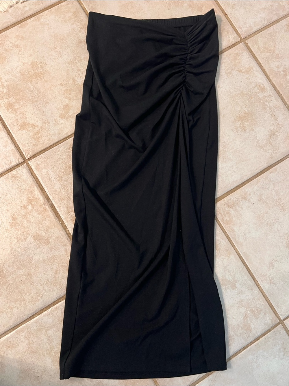 Reformation Black Midi Skirt with Subtle Ruching XS